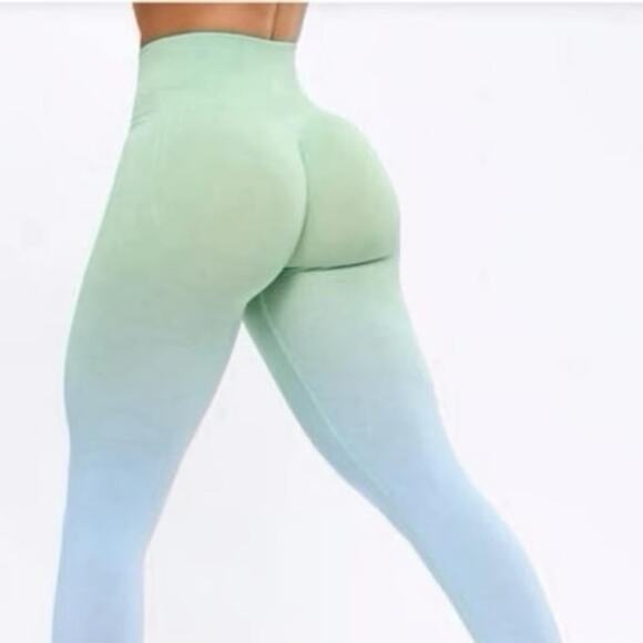 Buffbunny Collection Form Seamless Leggings - Picture 6 of 6